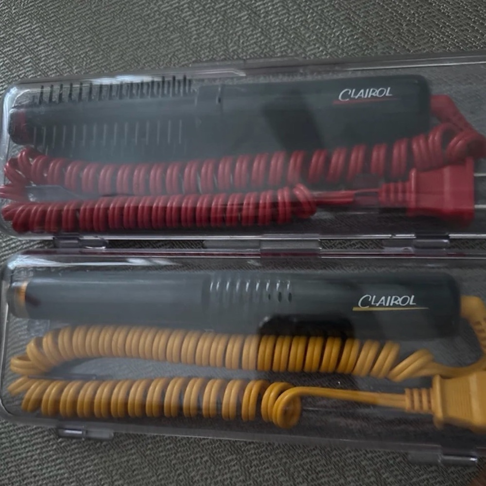 2 Clairol Hair Styling Tools Set - Red and Yellow Cords